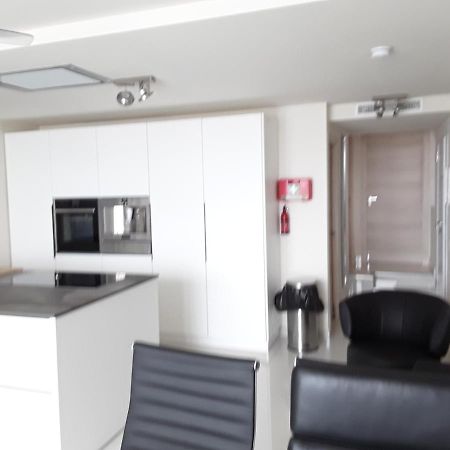 Front Port Line Sleeps 6 Apartment Marbella Exterior foto
