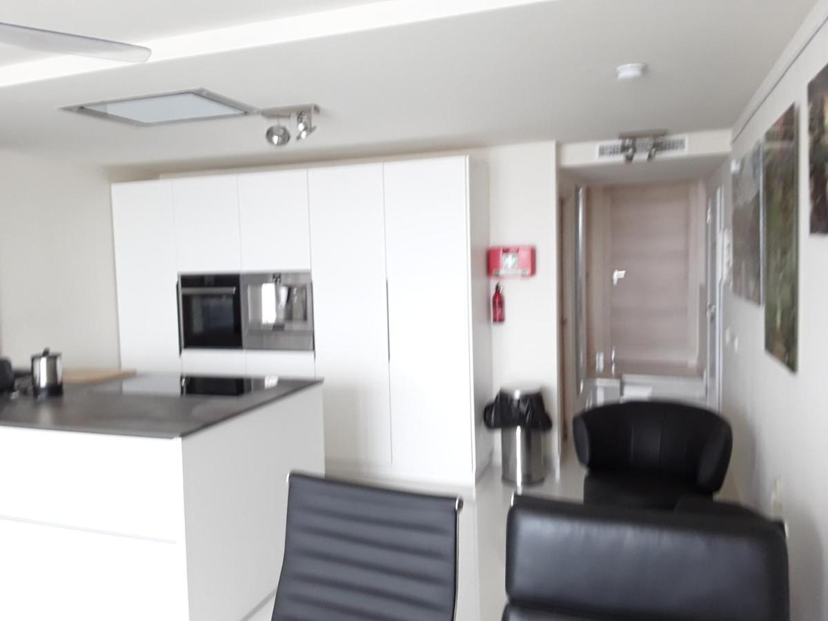 Front Port Line Sleeps 6 Apartment Marbella Exterior foto