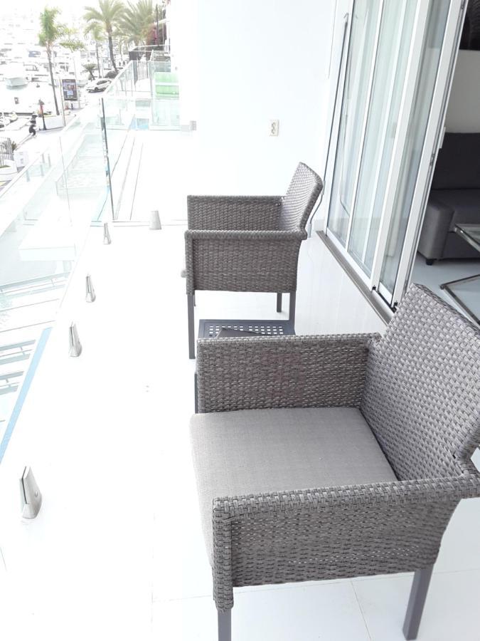 Front Port Line Sleeps 6 Apartment Marbella Exterior foto