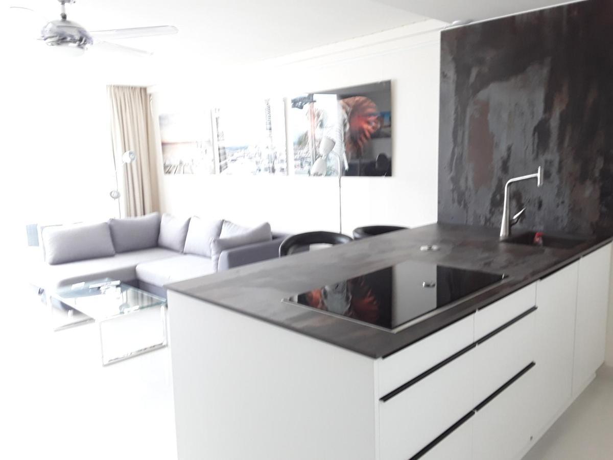 Front Port Line Sleeps 6 Apartment Marbella Exterior foto